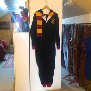Harry Potter Large full body costume and/or pajamas; hood lightening bolt